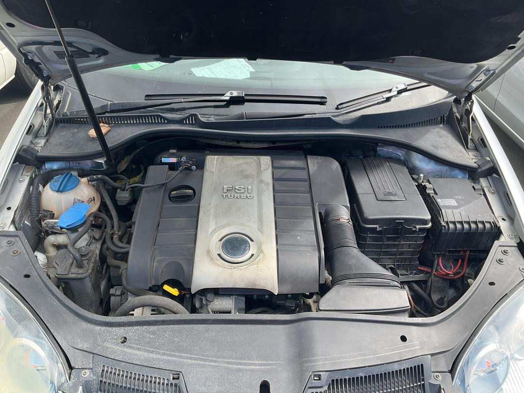 Photo '7' of Volkswagen Golf 2.0 TSI