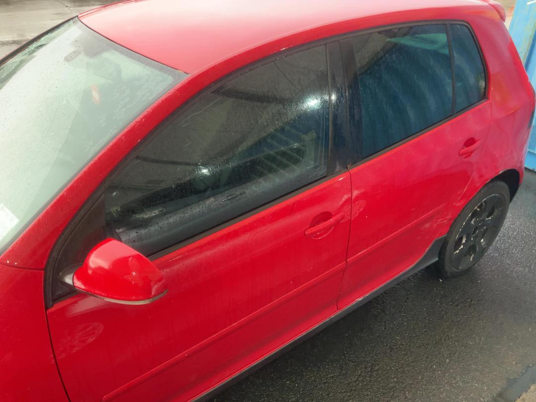 Photo '10' of Volkswagen Golf