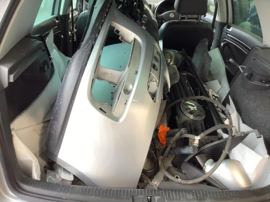 Photo '9' of Volkswagen Golf