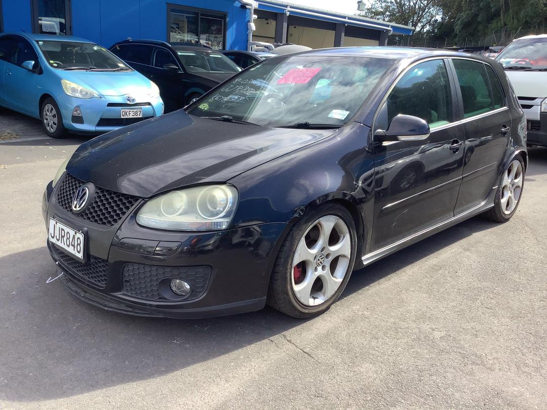 Photo '3' of Volkswagen Golf