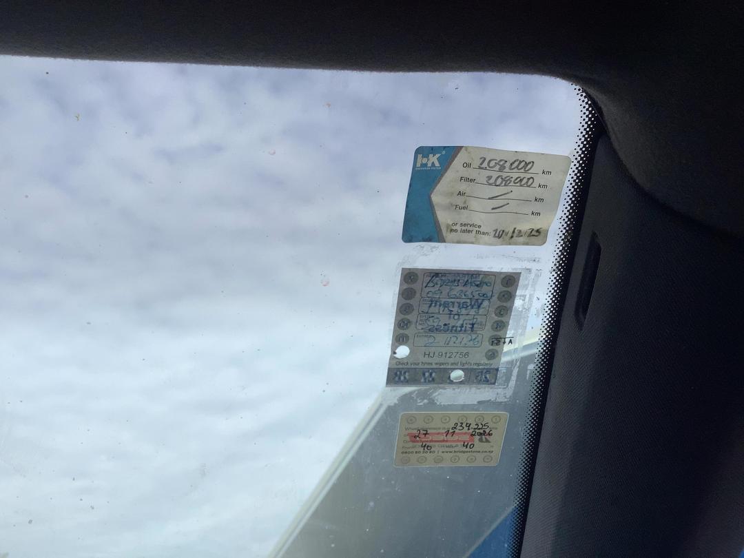 Photo '8' of Volkswagen Golf