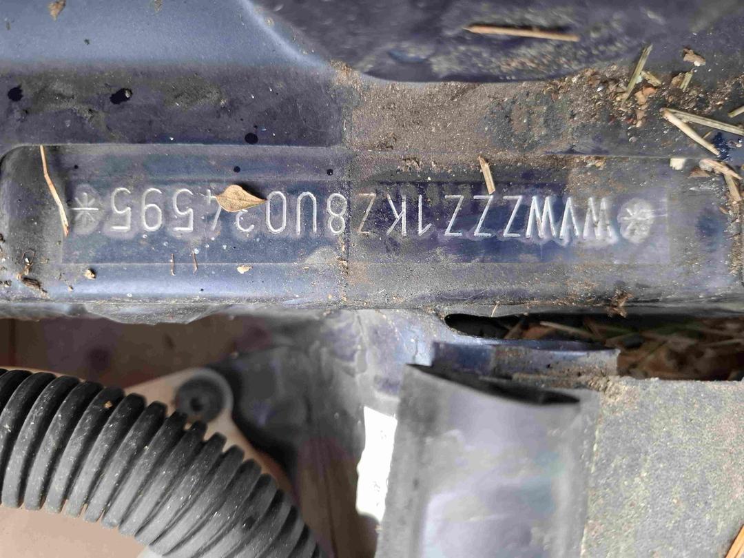 Photo '18' of Volkswagen Golf TSI