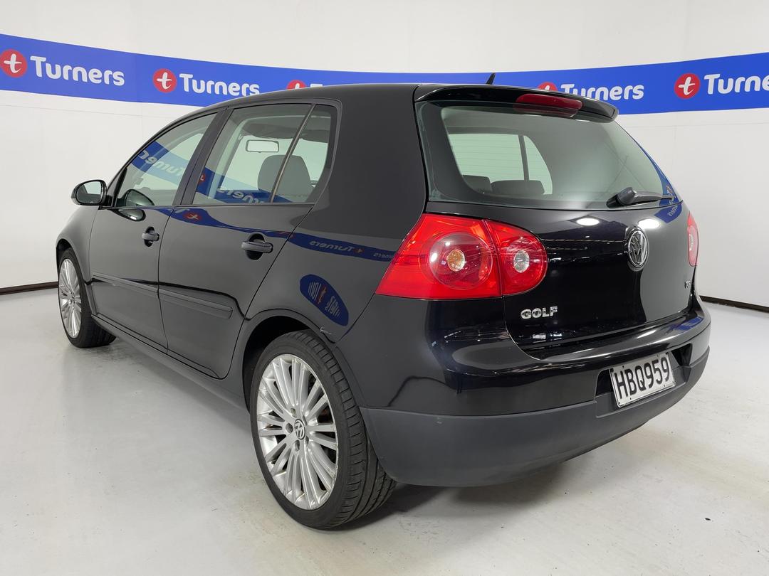 Photo '5' of Volkswagen Golf