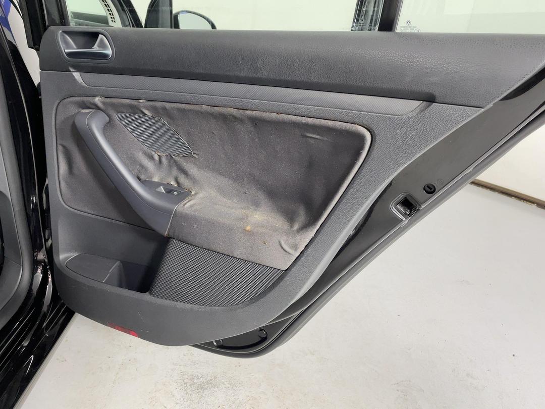 Photo '19' of Volkswagen Golf