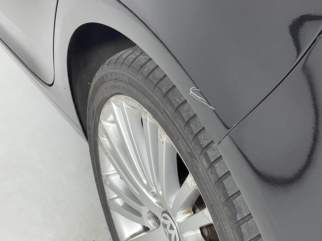 Photo '26' of Volkswagen Golf