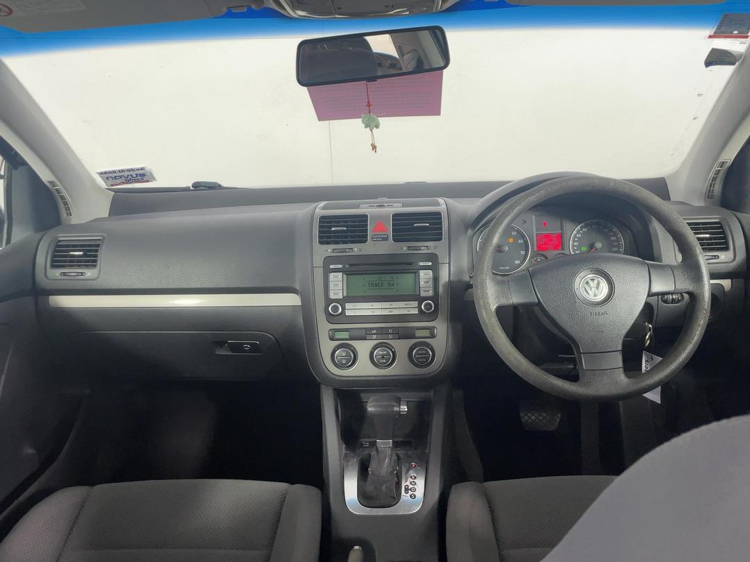 Photo '15' of Volkswagen Golf 2.0 Photo '15' of Volkswagen Golf 2.0