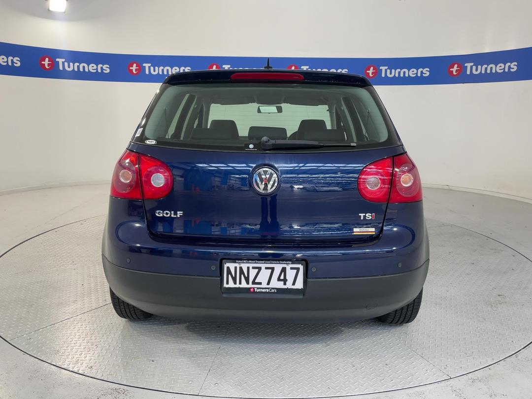 Photo '6' of Volkswagen Golf
