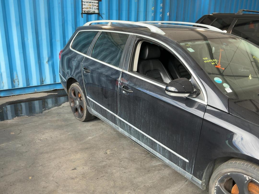 Photo '2' of Volkswagen Passat Variant2.0T Photo '2' of Volkswagen Passat Variant2.0T
