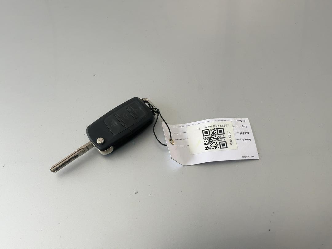 Photo '15' of Volkswagen Polo Photo '15' of Volkswagen Polo