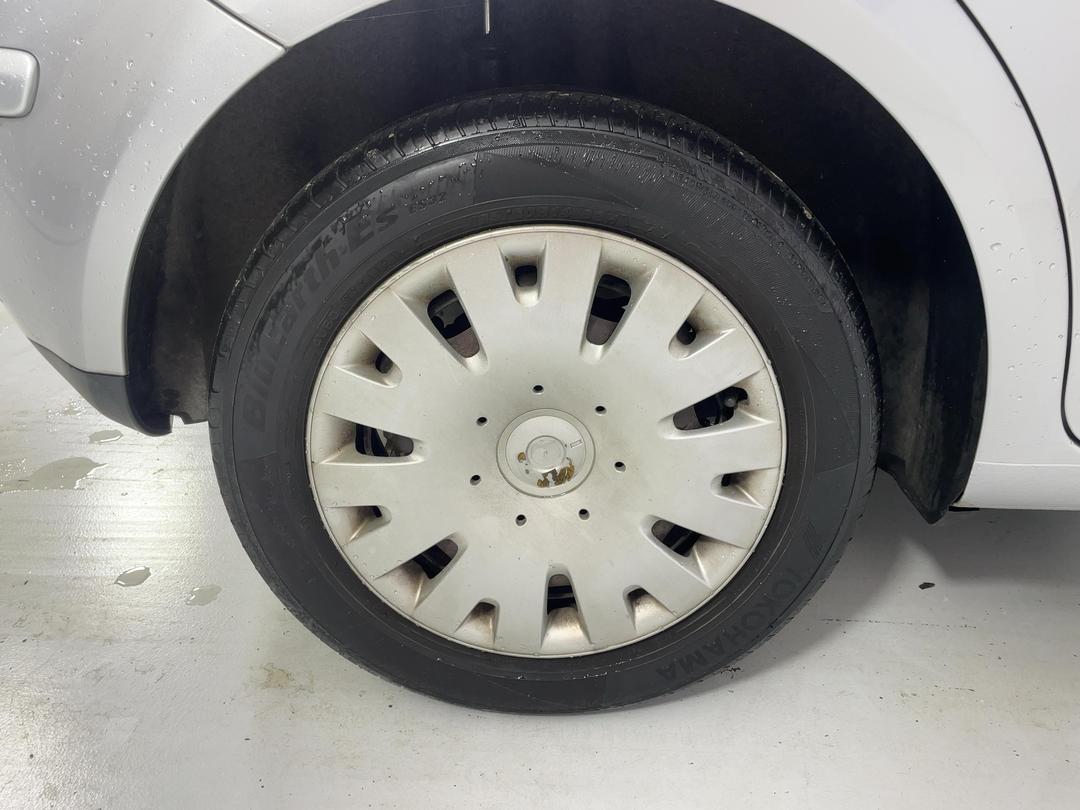 Photo '12' of Volkswagen Polo