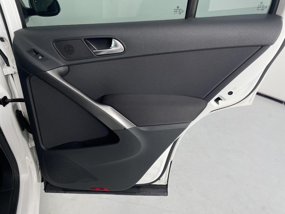 Photo '19' of Volkswagen Tiguan