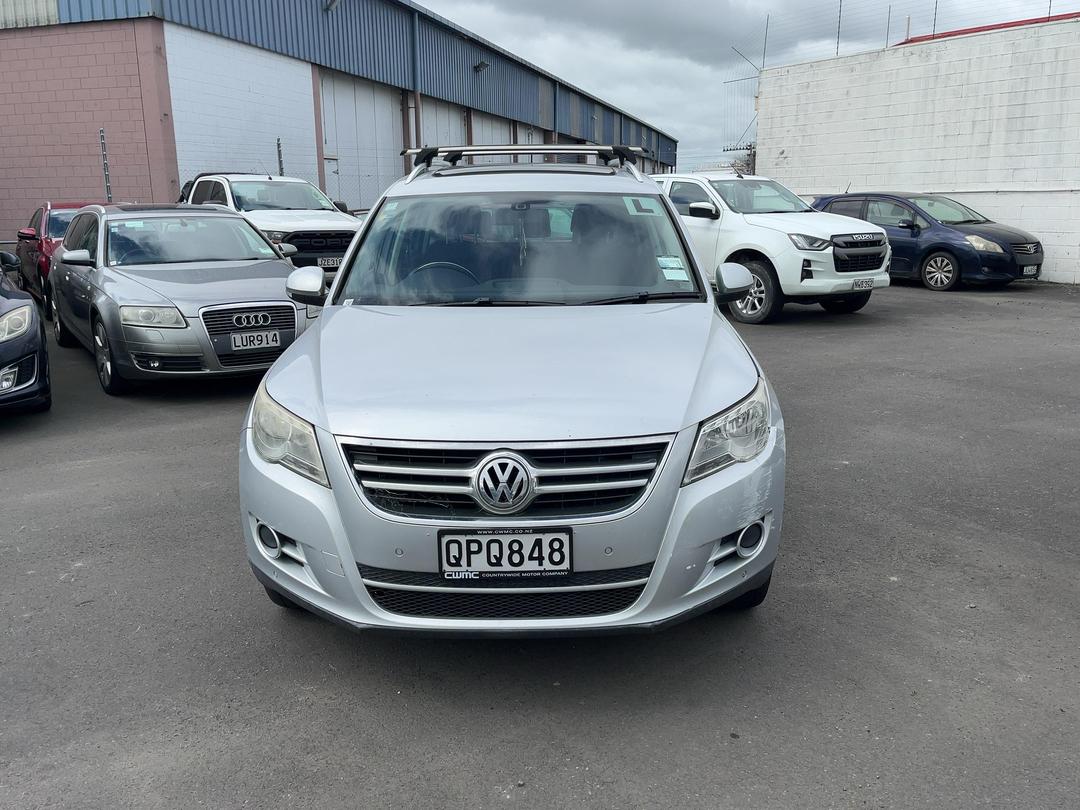 Photo '2' of Volkswagen Tiguan TDI 103KW Photo '2' of Volkswagen Tiguan TDI 103KW