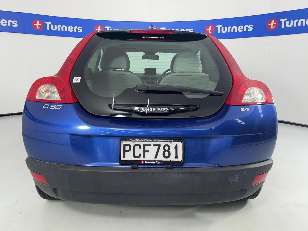 Photo '6' of Volvo C30