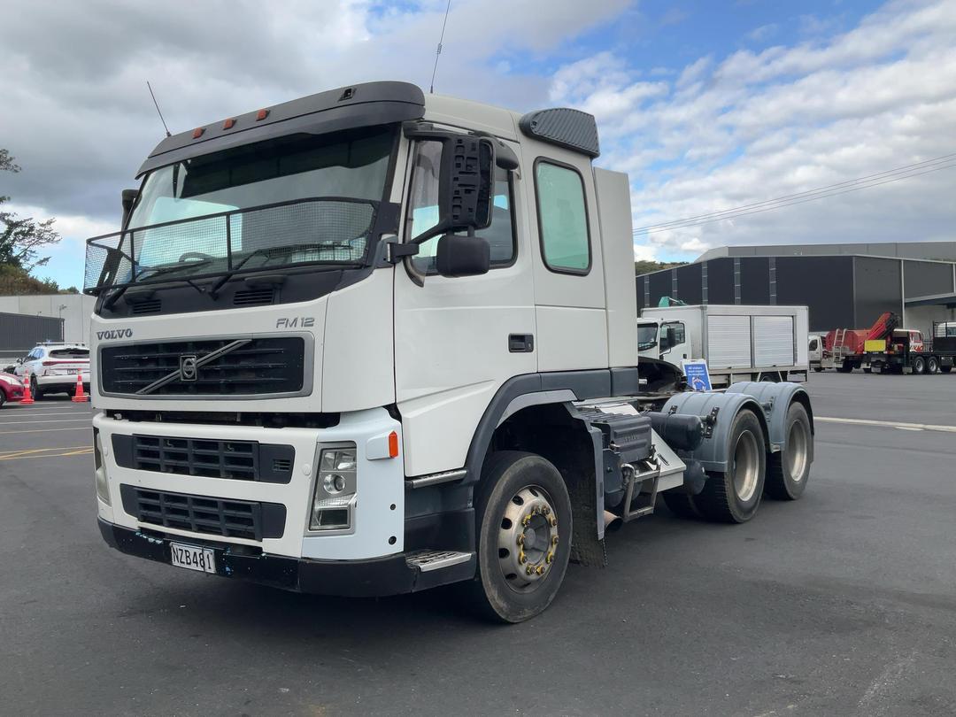 Photo '9' of Volvo FM 480 Tractor Unit