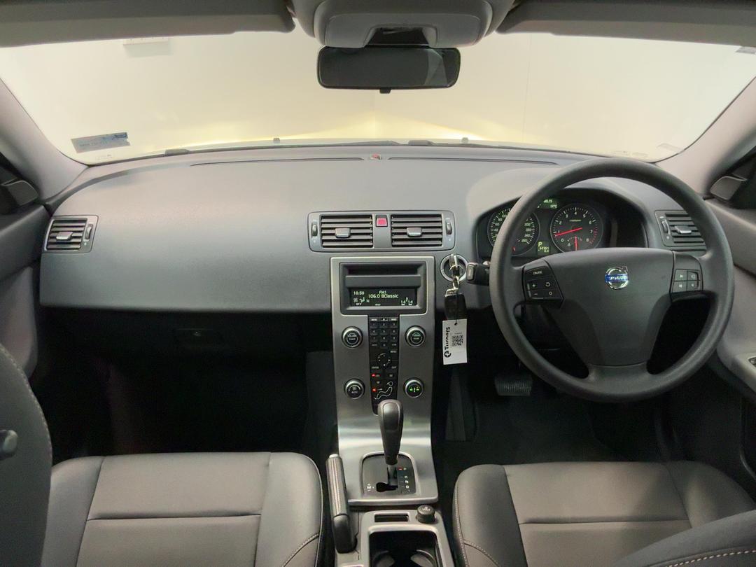 Photo '17' of Volvo S40