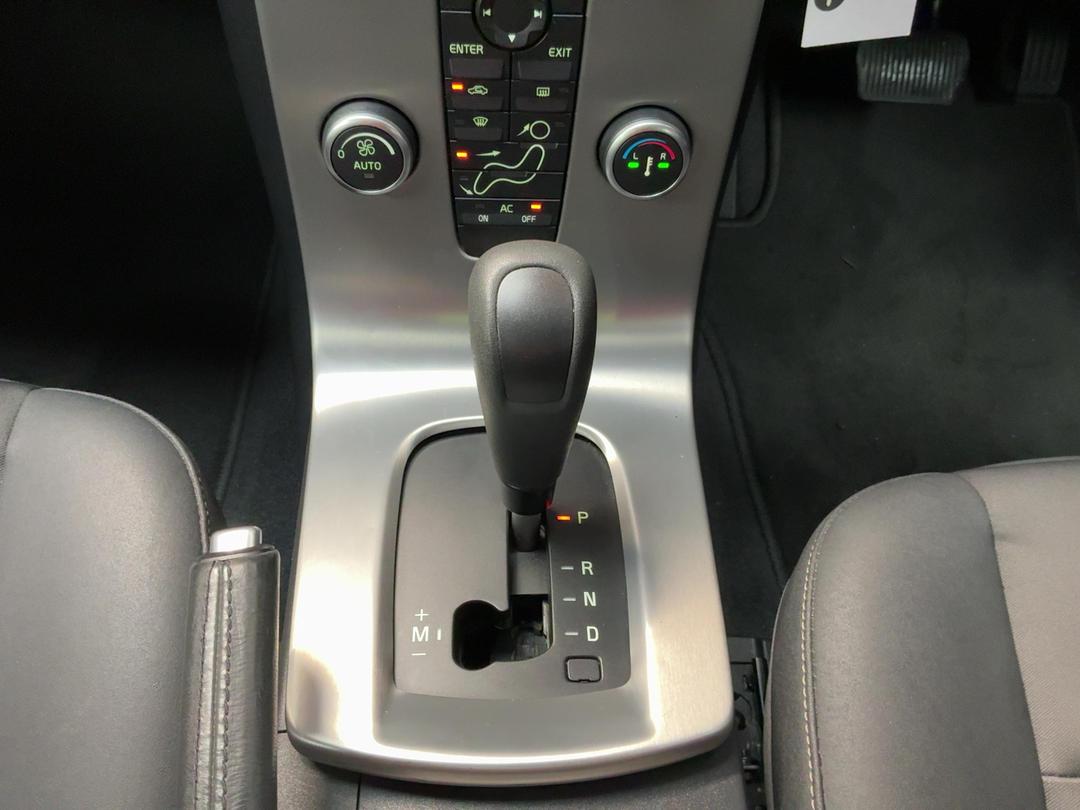 Photo '23' of Volvo S40