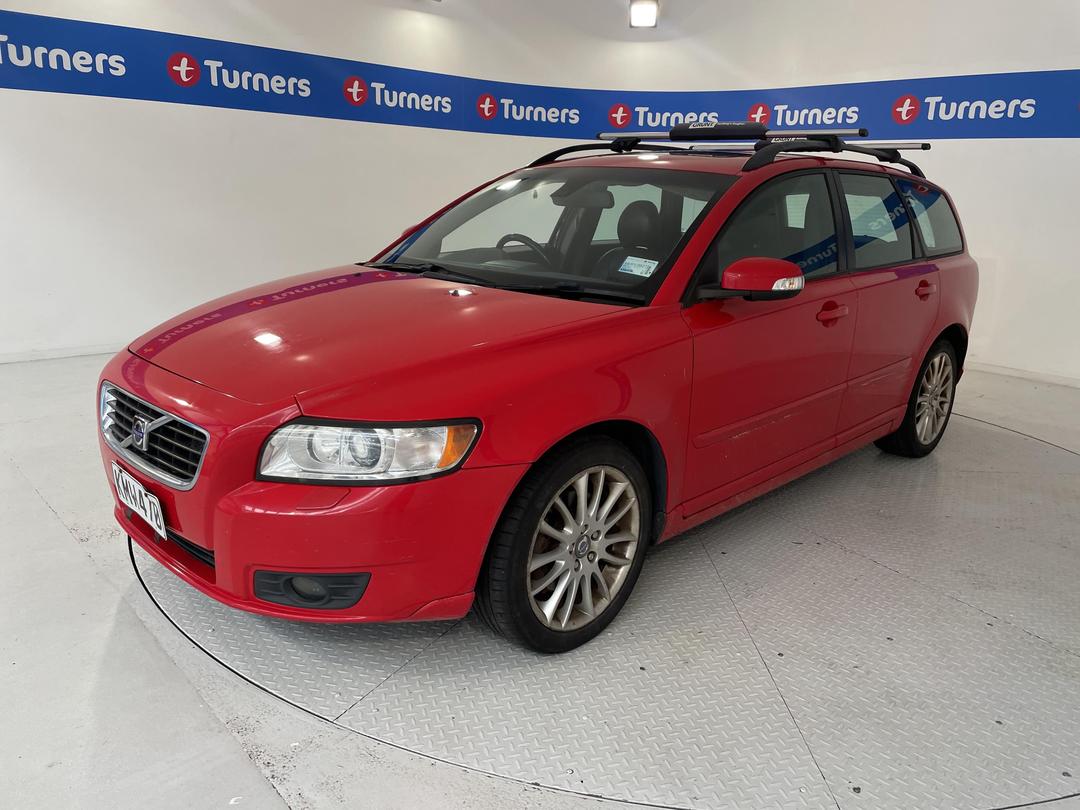 Photo '4' of Volvo V50