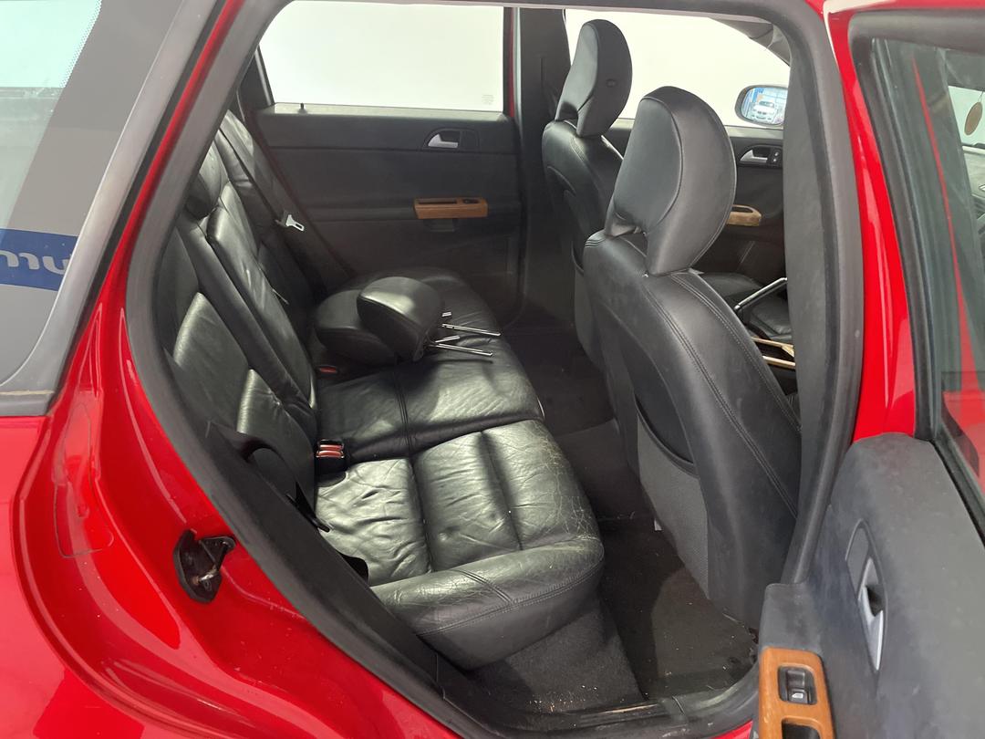 Photo '20' of Volvo V50