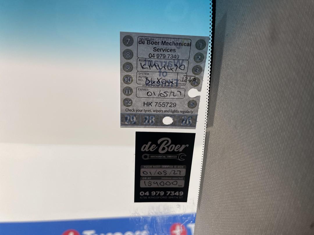 Photo '32' of Volvo V50