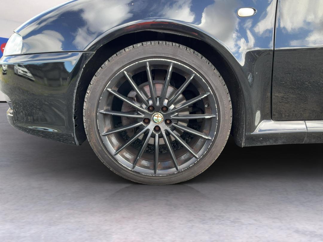 Photo '8' of Alfa Romeo GT