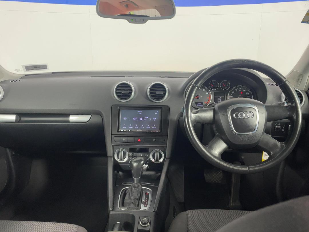 Photo '17' of Audi A3