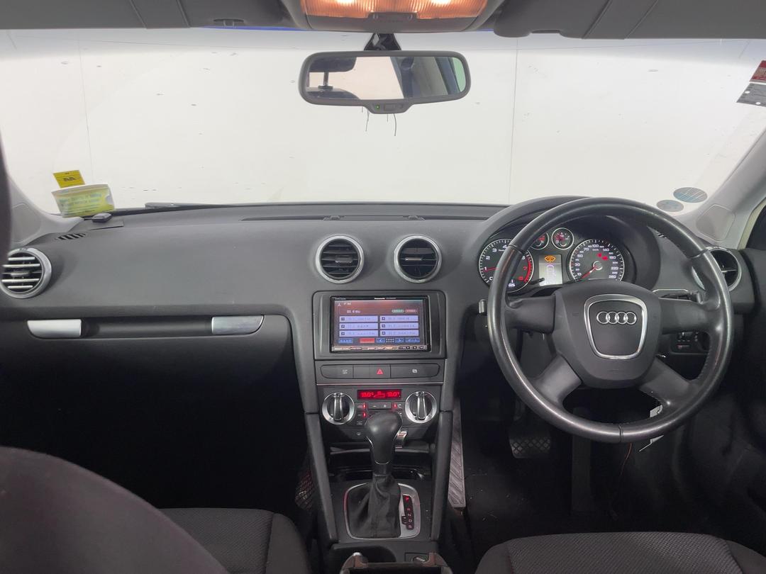 Photo '15' of Audi A3 Photo '15' of Audi A3