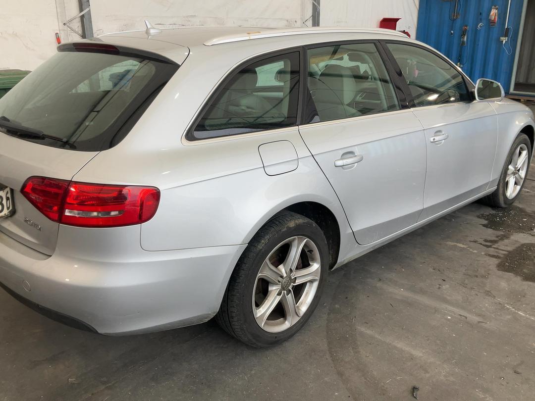 Photo '6' of Audi A4 2.0 TDI