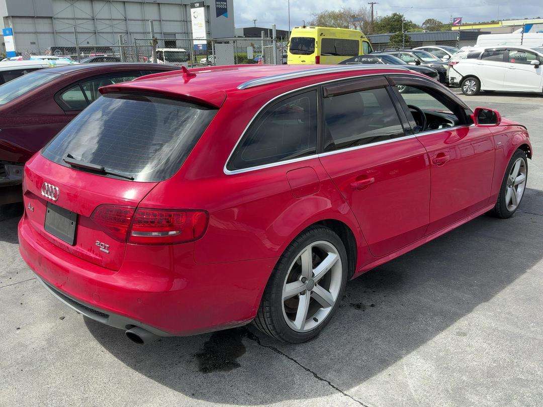 Photo '14' of Audi A4 Photo '14' of Audi A4