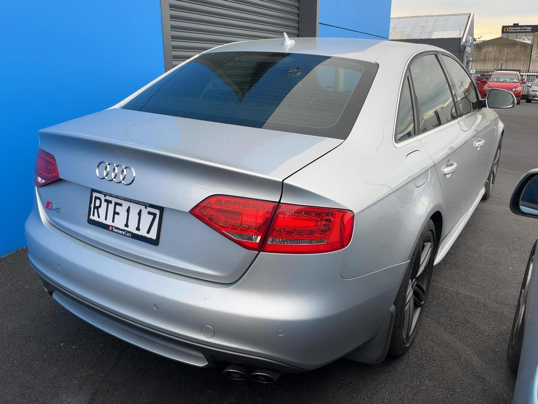 Photo '6' of Audi S4 Tfsi Photo '6' of Audi S4 Tfsi