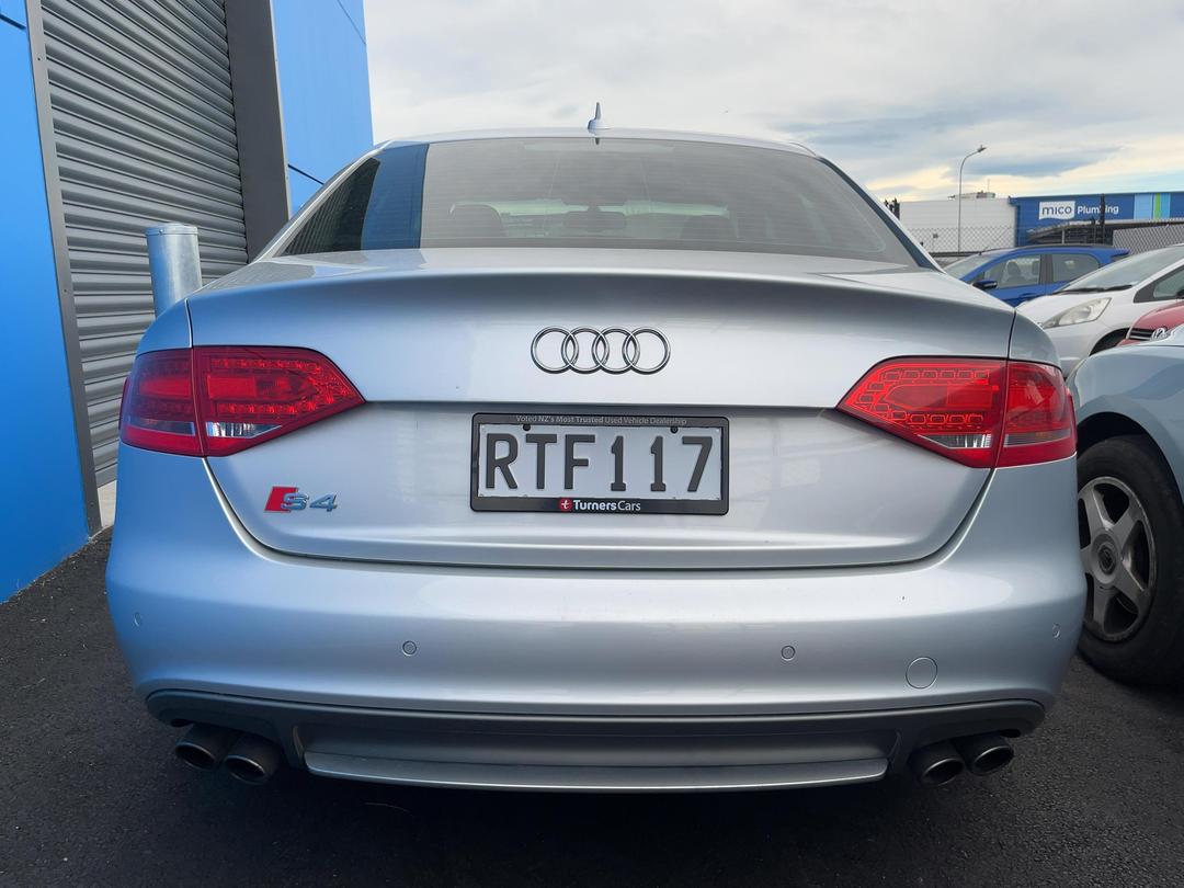 Photo '5' of Audi S4 Tfsi Photo '5' of Audi S4 Tfsi