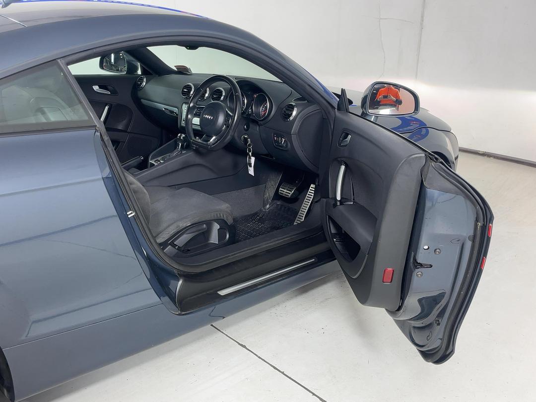 Photo '15' of Audi TT