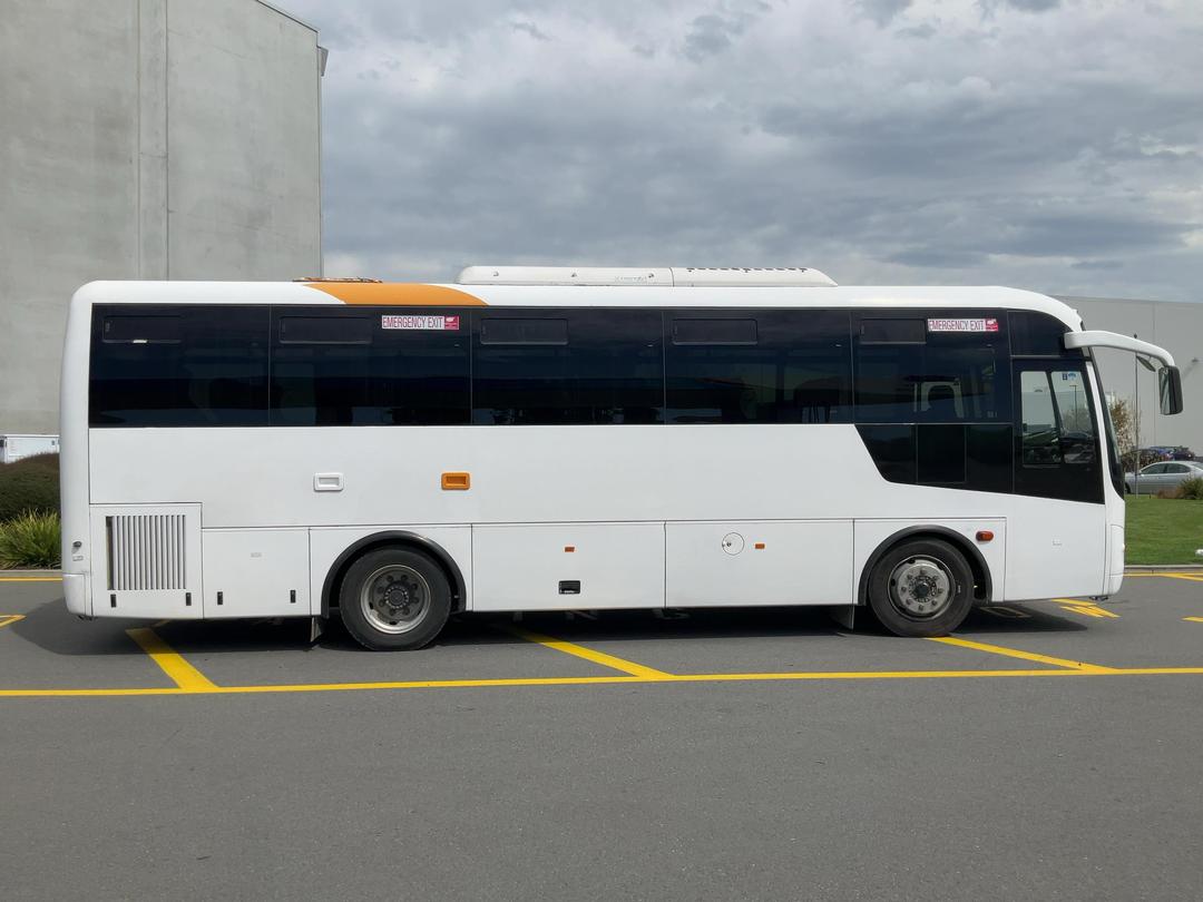 Photo '3' of BCI JXK683 Bus Photo '3' of BCI JXK683 Bus