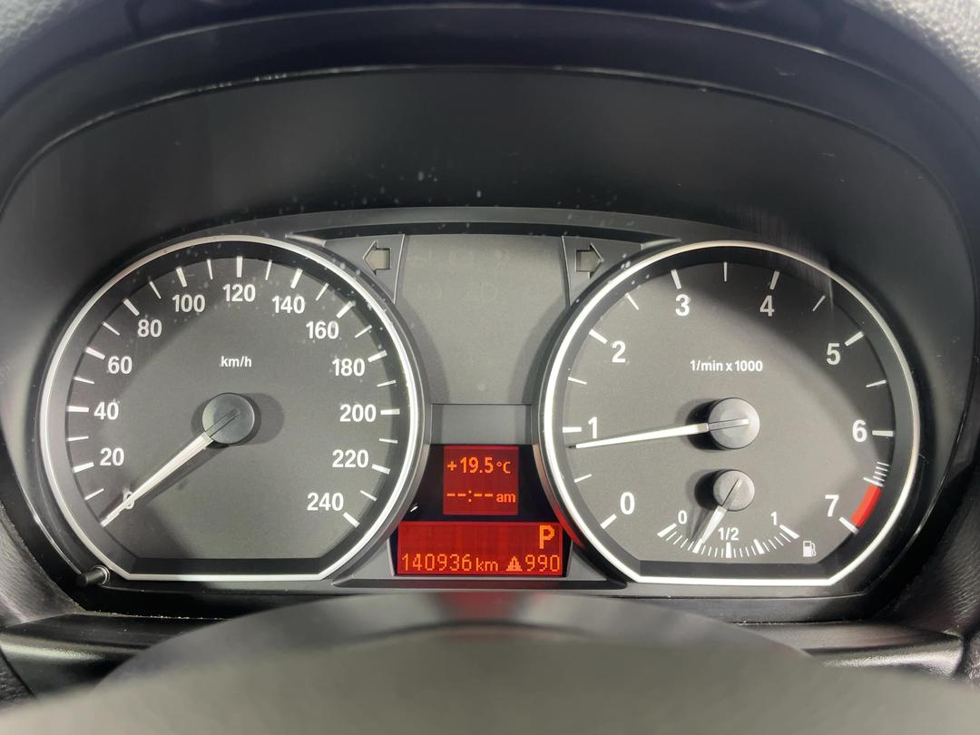 Photo '21' of BMW 1 Series