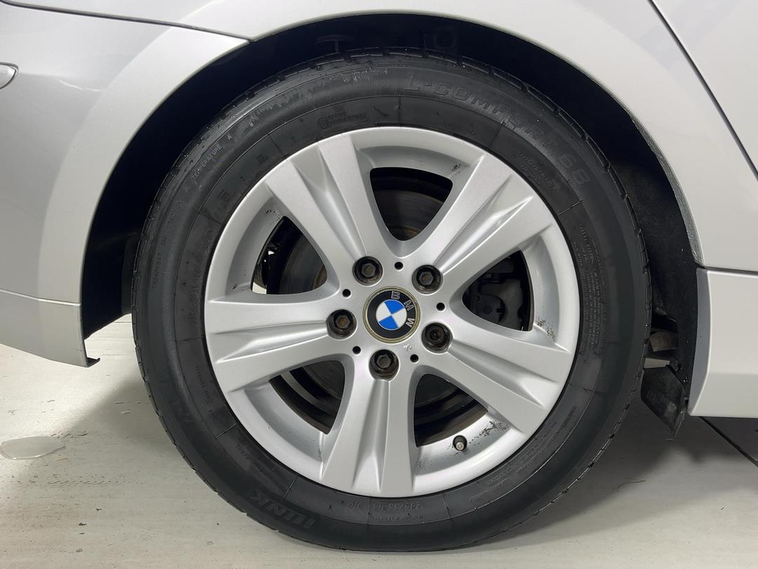Photo '12' of BMW 1 Series