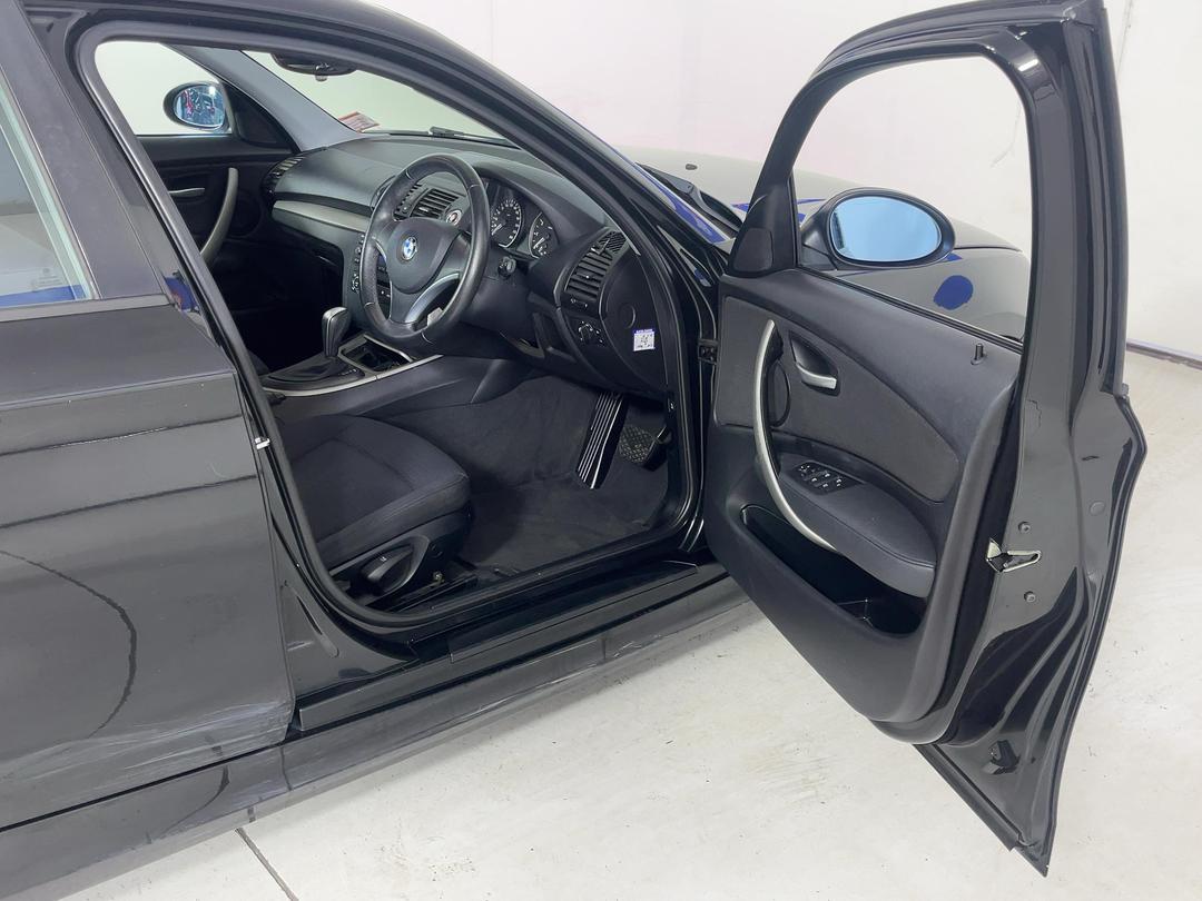 Photo '15' of BMW 1 Series