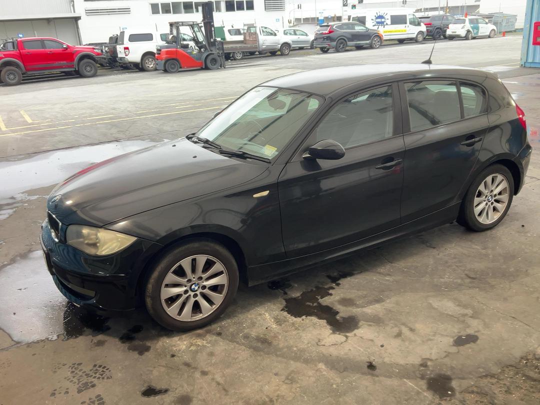 Photo '4' of BMW 1 Series 116I Photo '4' of BMW 1 Series 116I