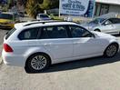 Thumbnail '2' of BMW 3 Series 325I Touring