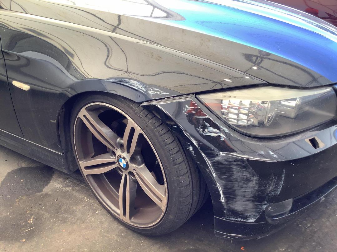 Photo '4' of BMW 325I