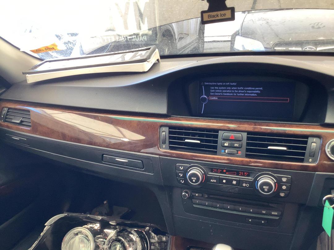 Photo '16' of BMW 325I