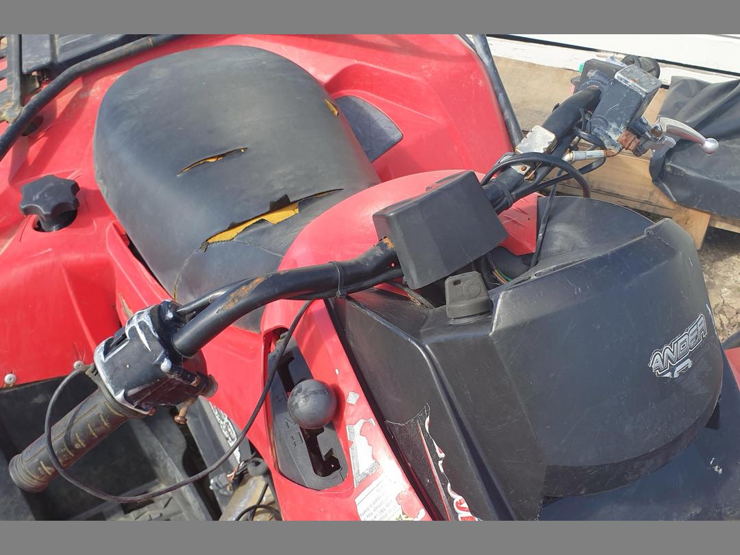 Photo '7' of Can-Am Outlander