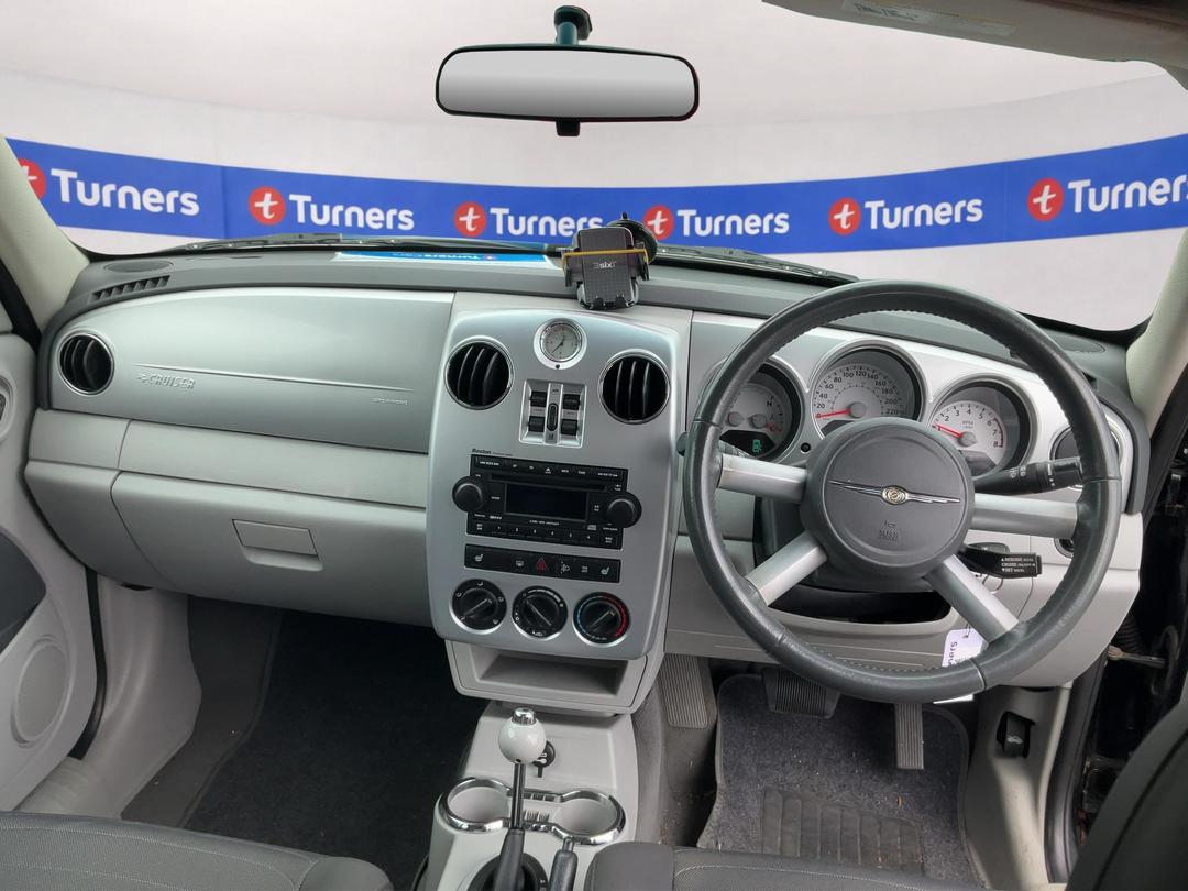 Photo '10' of Chrysler PT Cruiser Touring