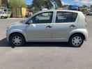 Thumbnail '5' of Daihatsu Sirion