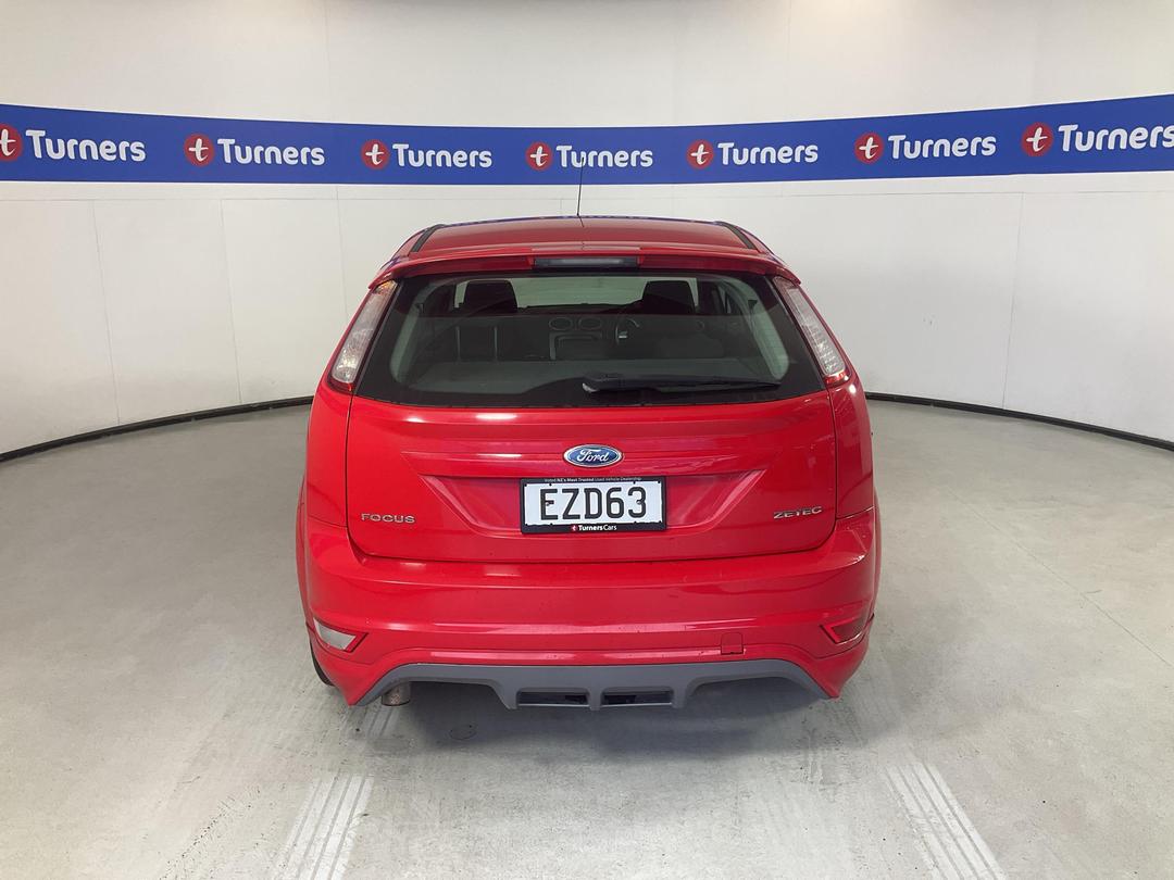 Photo '6' of Ford Focus