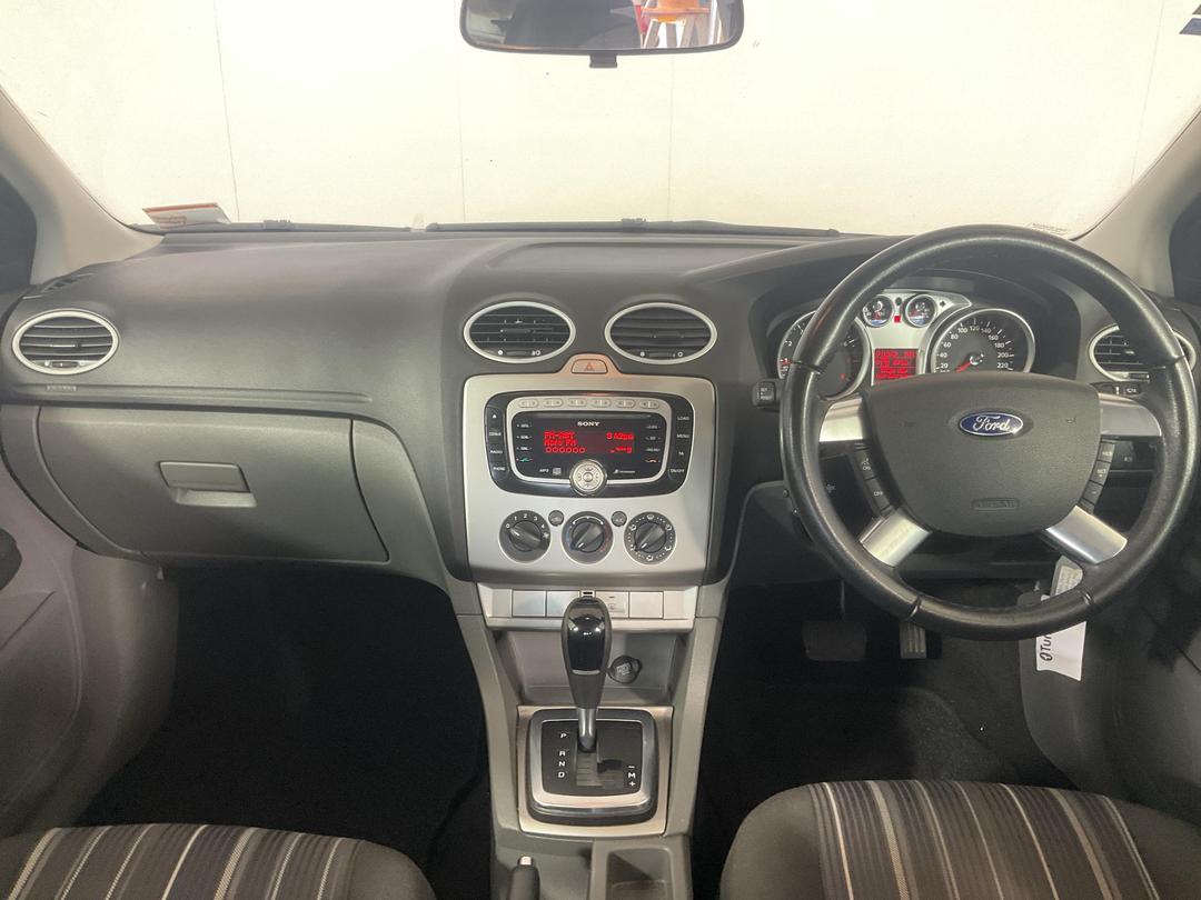 Photo '17' of Ford Focus