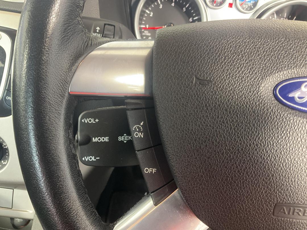 Photo '27' of Ford Focus