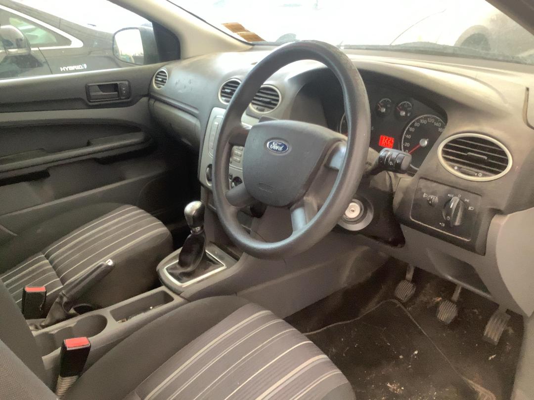 Photo '12' of Ford Focus TD