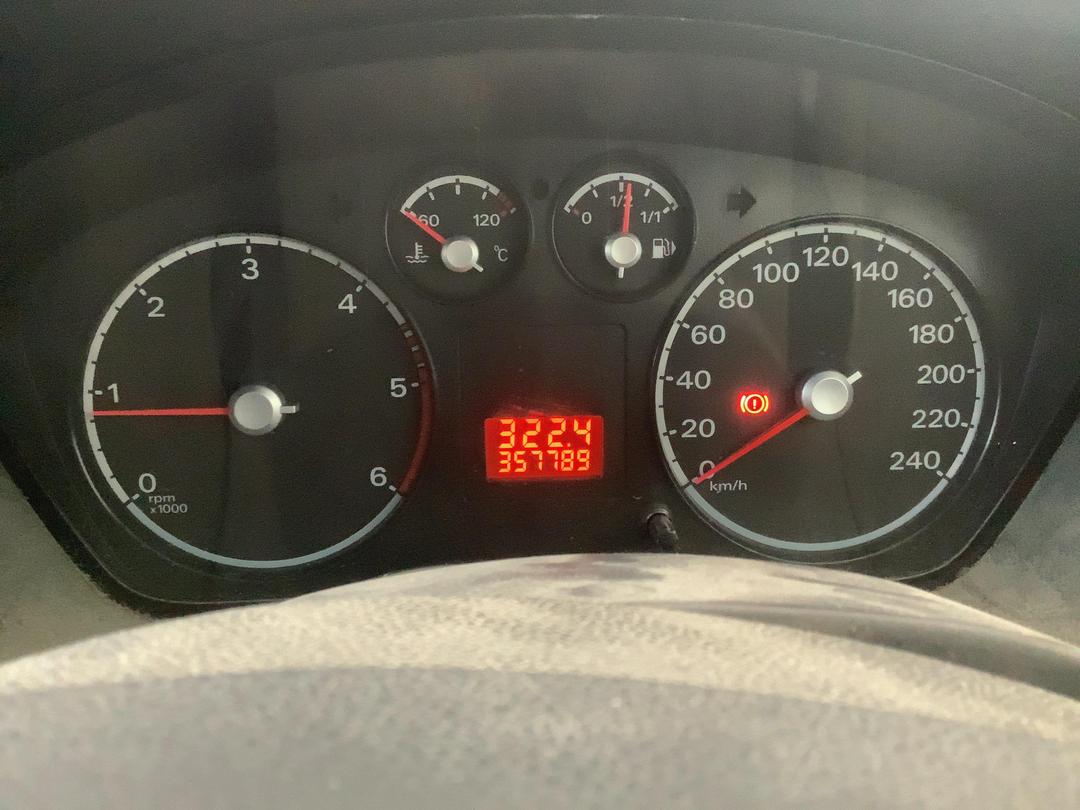 Photo '15' of Ford Focus TD