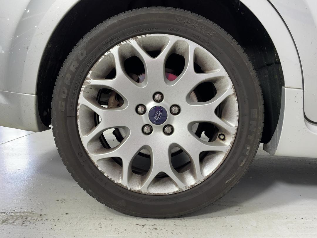 Photo '8' of Ford Focus Zetec