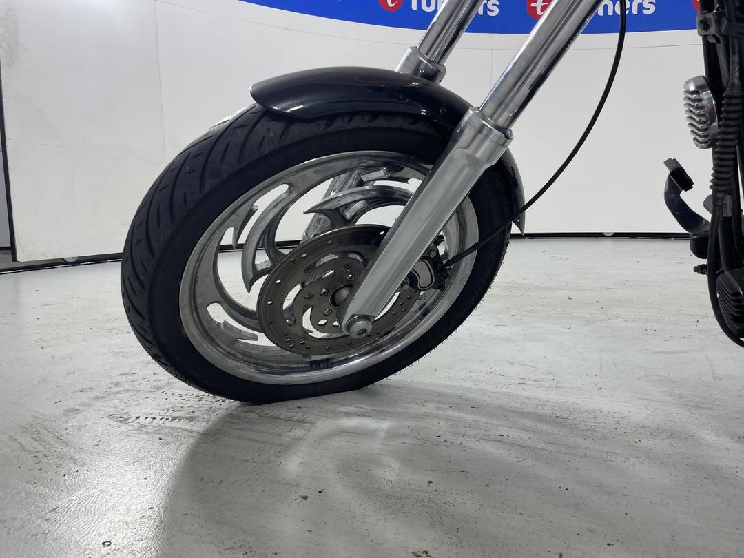 Photo '9' of Harley Davidson FXCWC ROCKER SOFTAIL