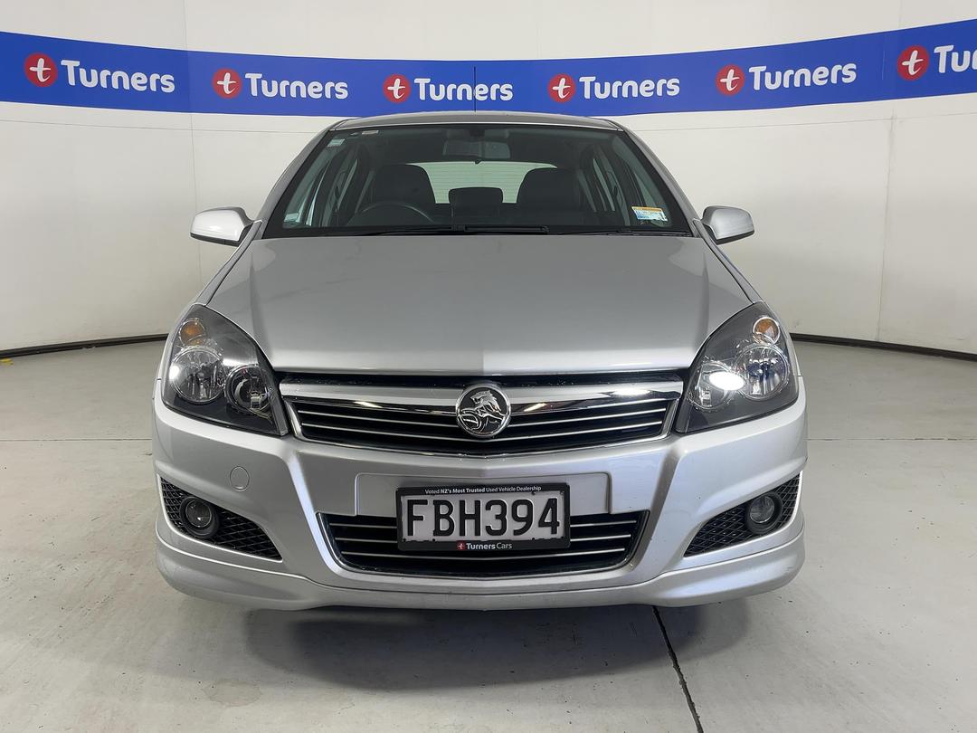 Photo '2' of Holden Astra